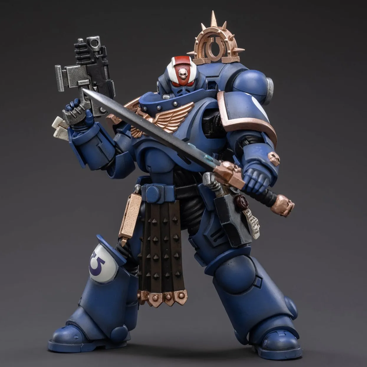 Summer Toy WARHAMMER 40K Ultramarines Primaris Lieutenant Amulius