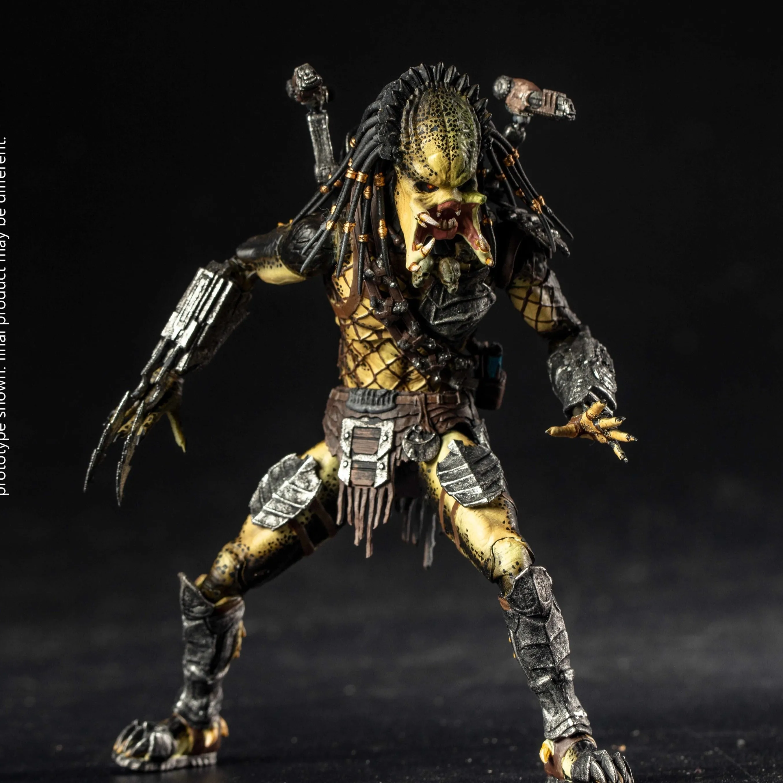 PVC Figure Memory Keepsake Alien vs. Predator: Requiem Wolf Predator (Unmasked) 1:18 Scale PX Previews Exclusive Figure