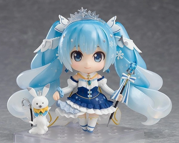 Hatsune Miku & Rabbit Yukine (2019 Snow Princess ver.)  Nendoroid Vocaloid (Good Smile Company) Desert Creature Antique Reproduction