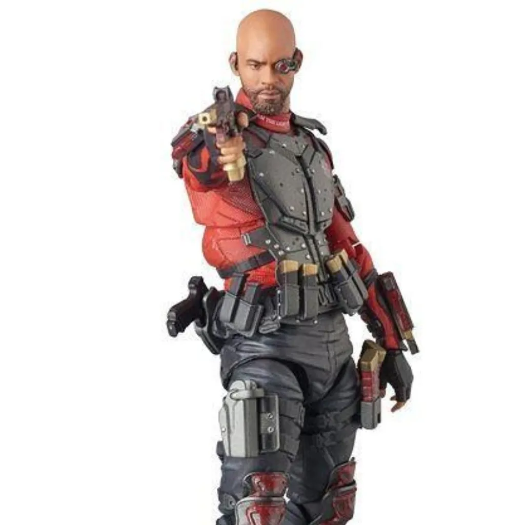 MAFEX Suicide Squad: Deadshot Rococo Sculpture