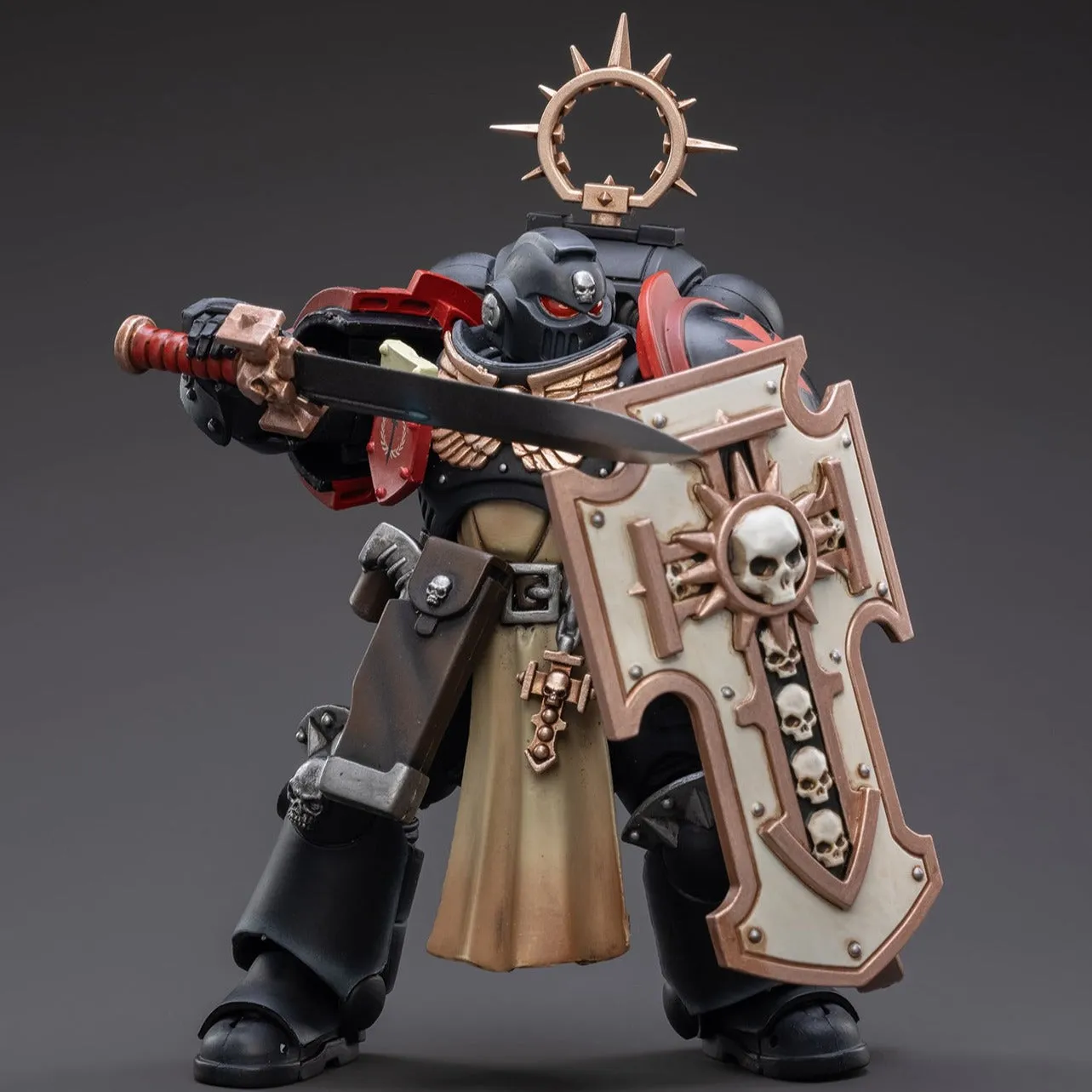 Gaming Figure WARHAMMER 40K Primaris Black Templars Bladeguard Veteran